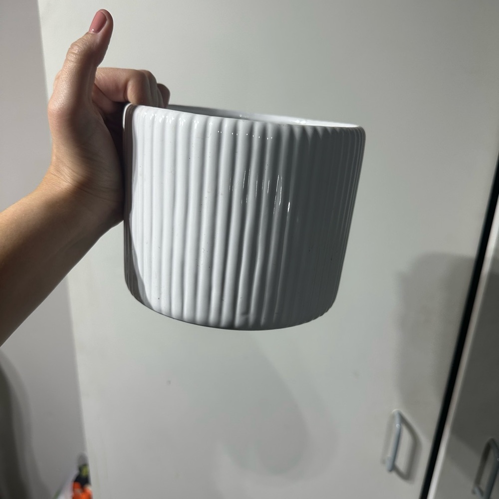 White Ribbed Ceramic Planter